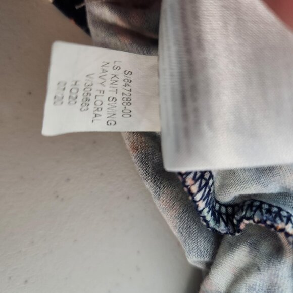 Old Navy LS Knit Swing Dress Navy Floral Size XL – Rayon Blend - Picture 8 of 8
